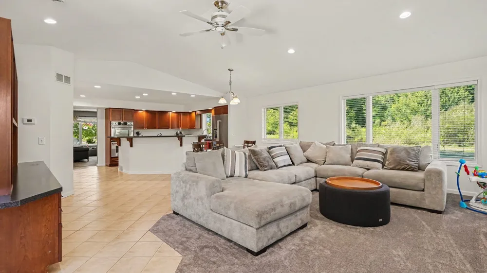 230 W Deerfield Road Deerfield Township, MI 48858