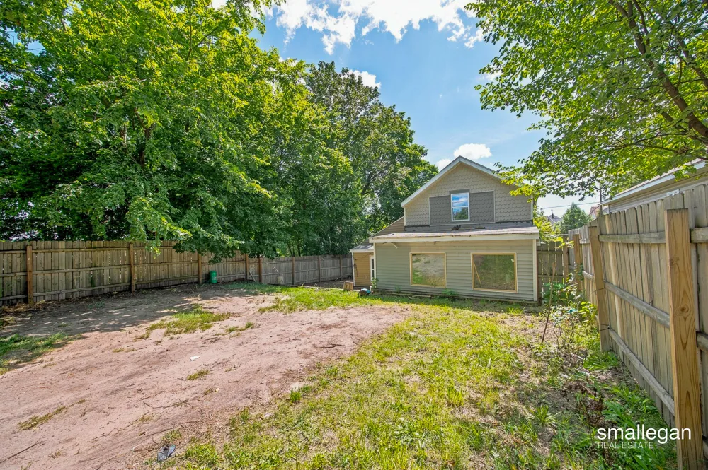 413 Breens Court SW Grand Rapids City, MI 49503