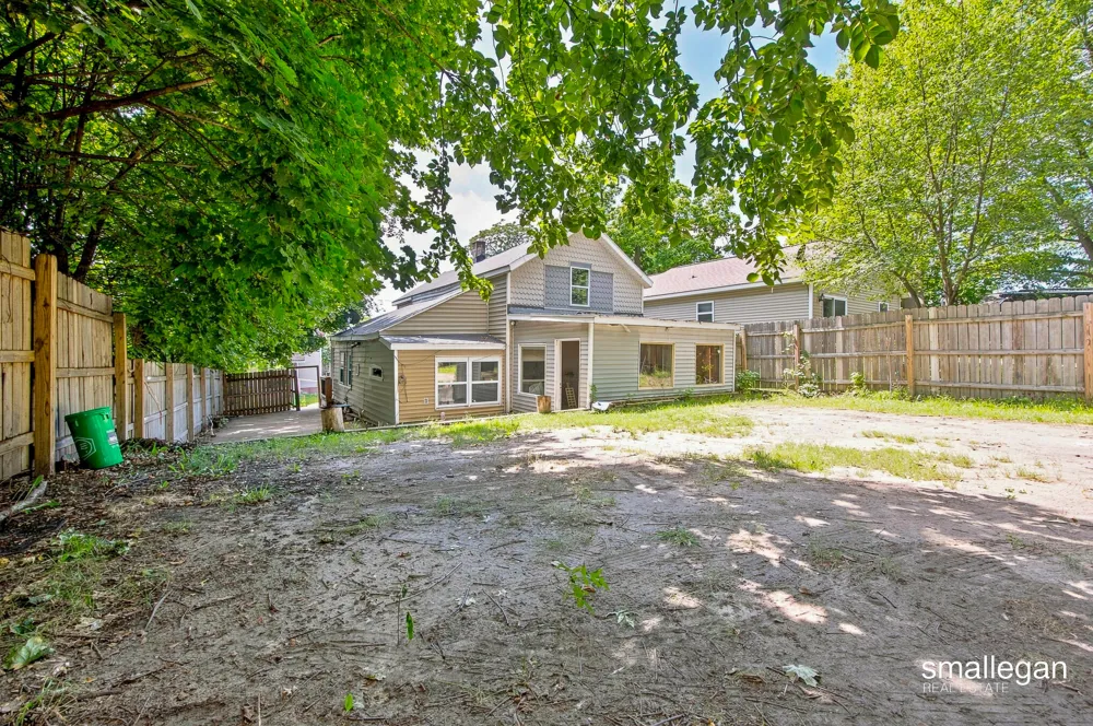413 Breens Court SW Grand Rapids City, MI 49503