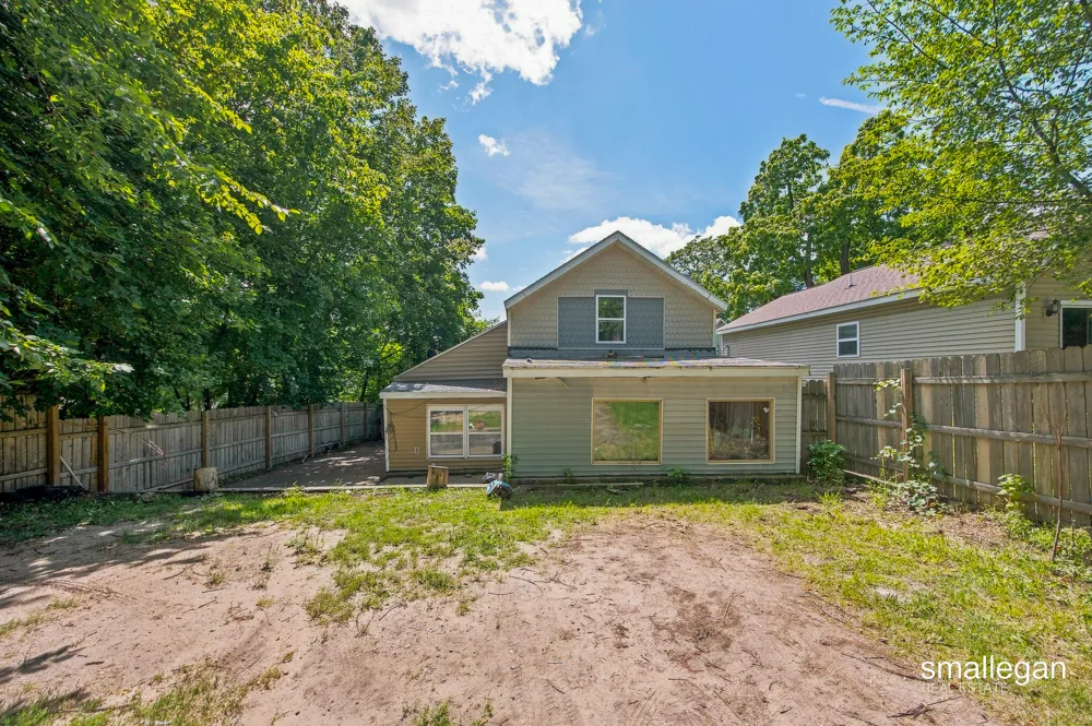 413 Breens Court SW Grand Rapids City, MI 49503