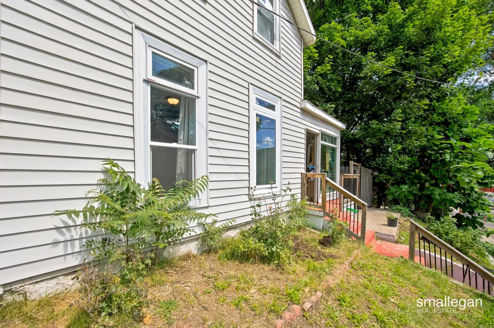 413 Breens Court SW Grand Rapids City, MI 49503