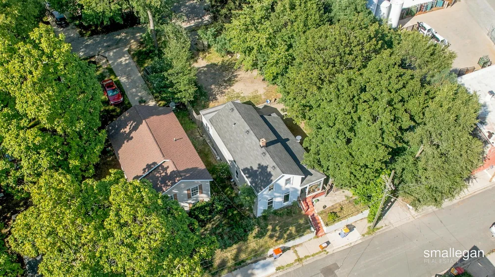 413 Breens Court SW Grand Rapids City, MI 49503