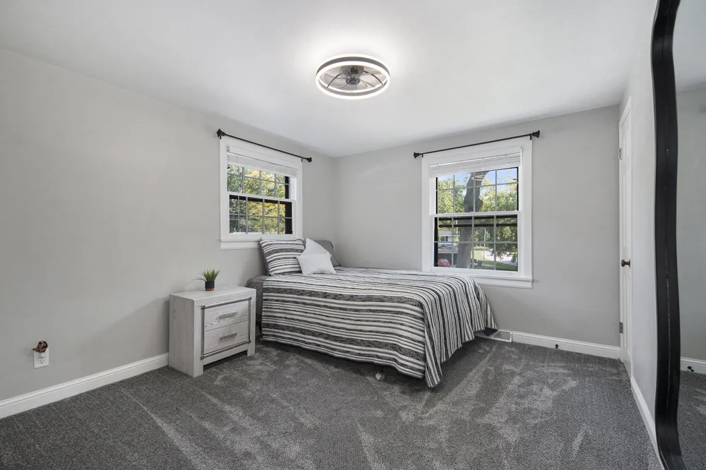 4085 Quainton Road Norton Shores City, MI 49441