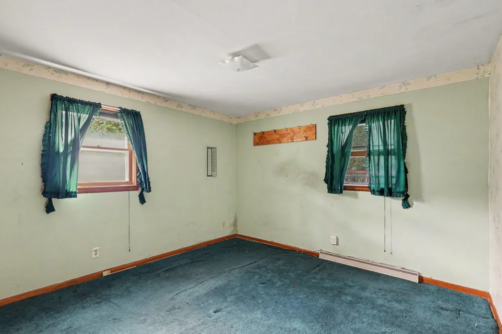 1325 Francis Avenue Muskegon City, MI 49442