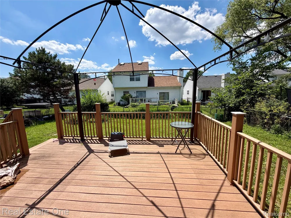 1930 Alexander Drive Westland City, MI 48186