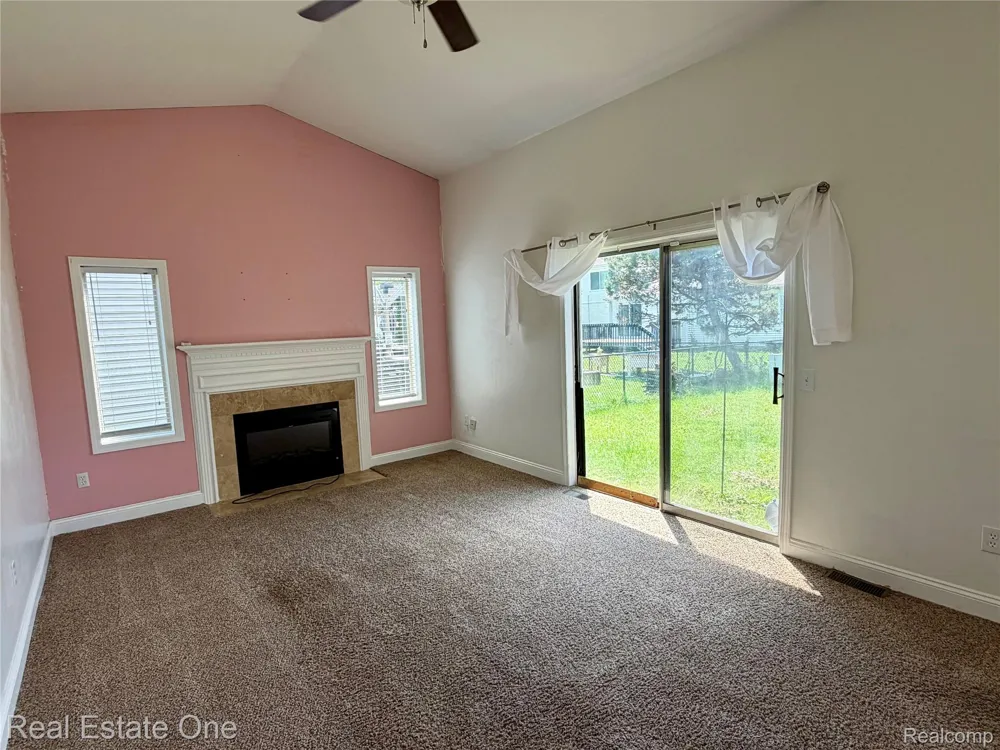 1930 Alexander Drive Westland City, MI 48186