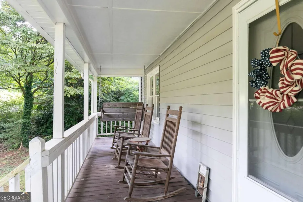 844 Hardy CIR Dallas, GA 30157