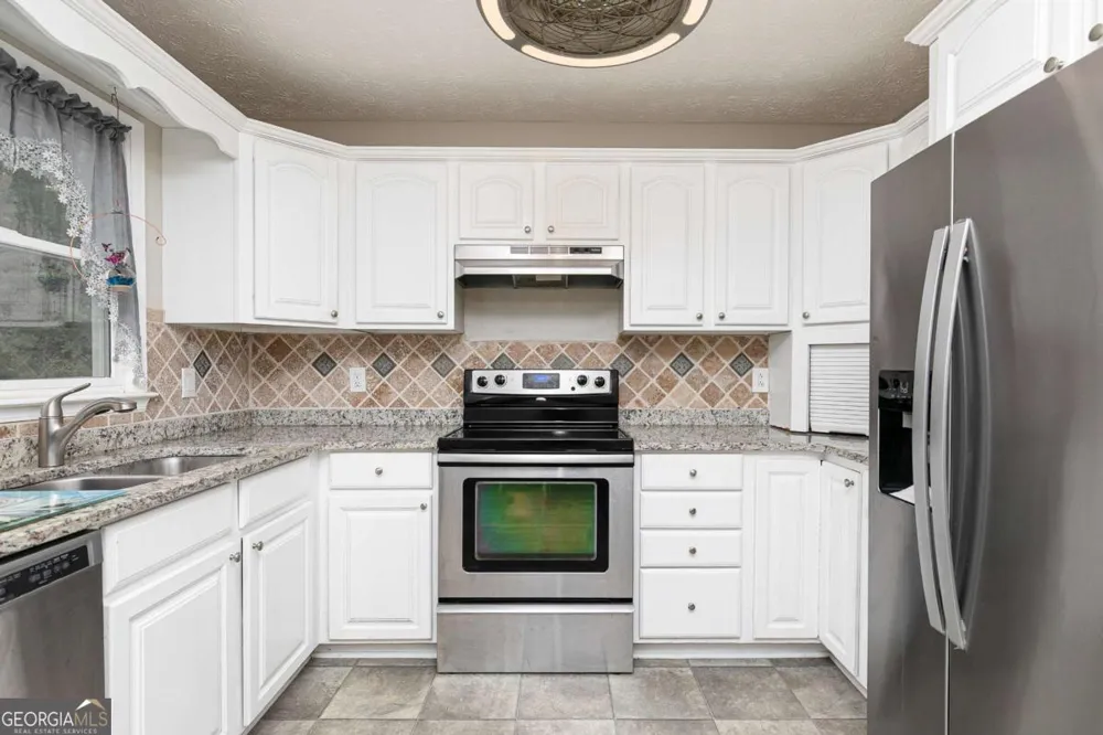 844 Hardy CIR Dallas, GA 30157