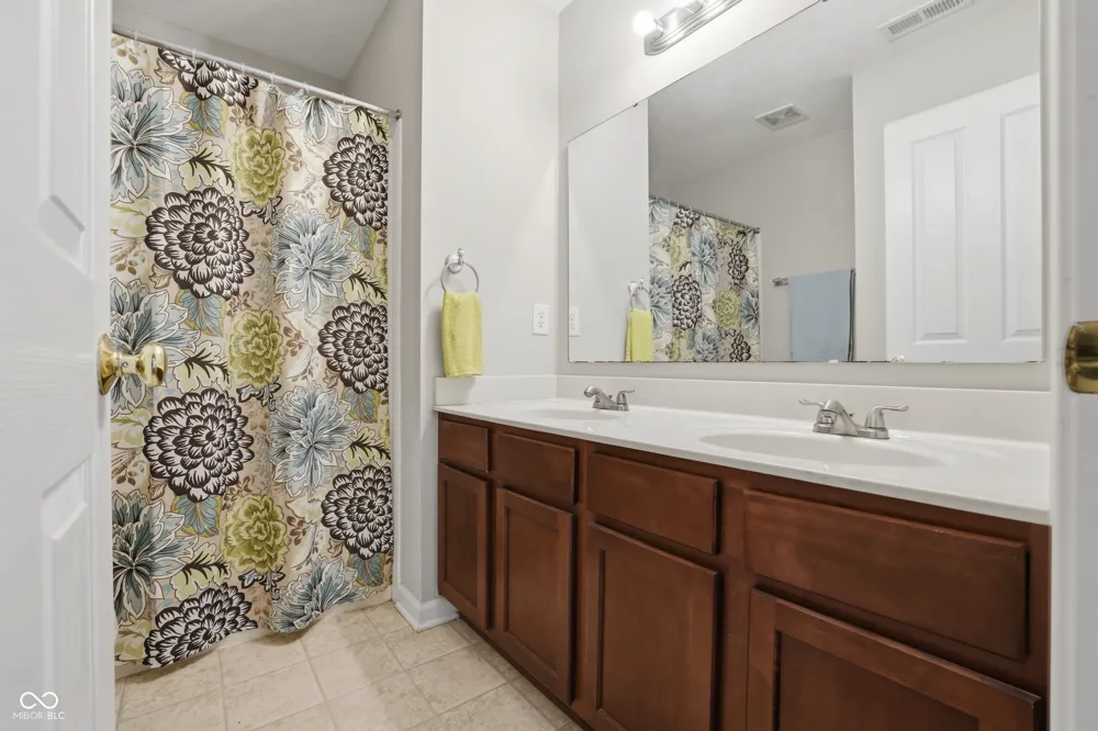 11930 Stanley Terrace Fishers, IN 46037