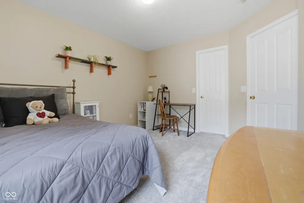 11930 Stanley Terrace Fishers, IN 46037