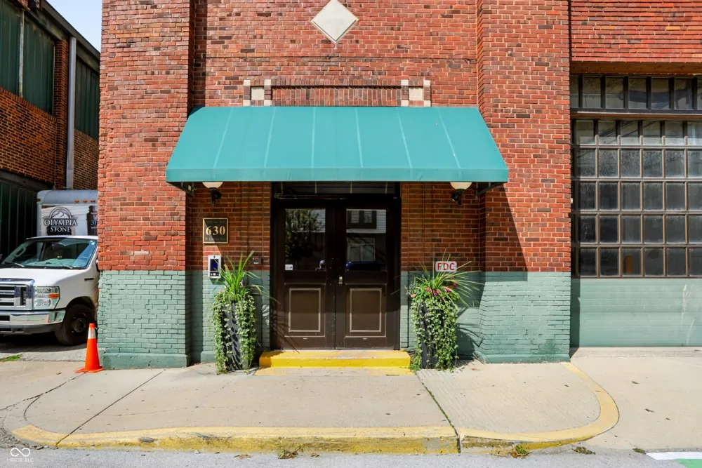 630 College Avenue #201 Indianapolis, IN 46204