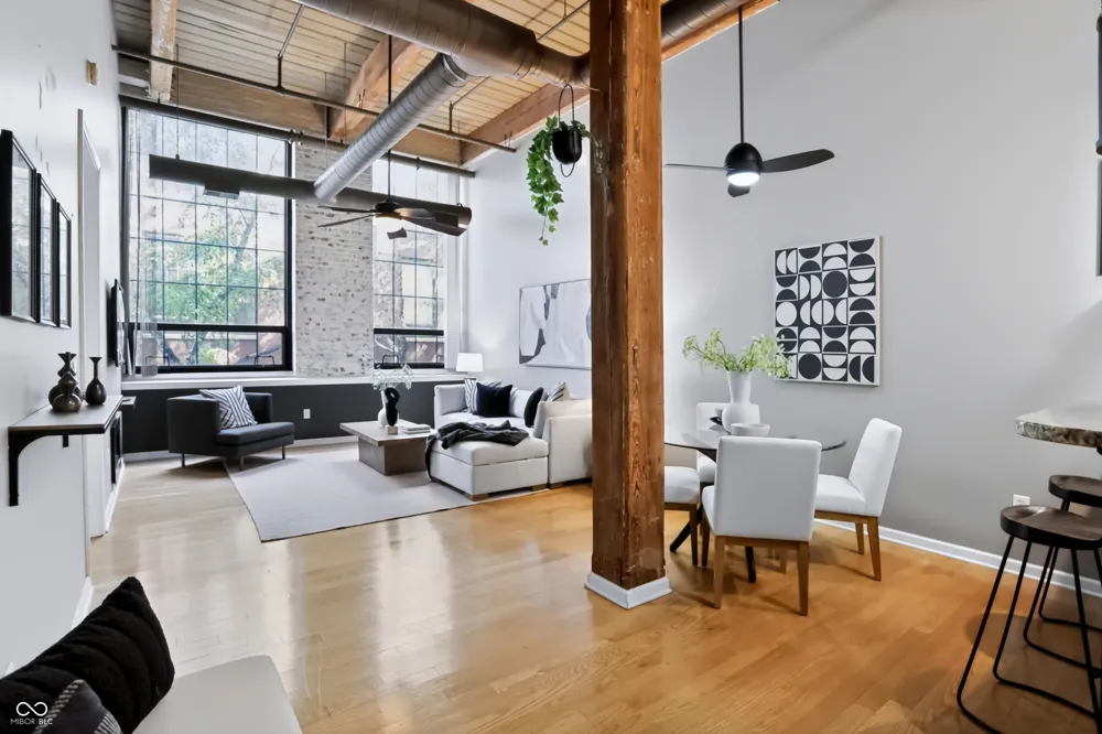 630 College Avenue #201 Indianapolis, IN 46204