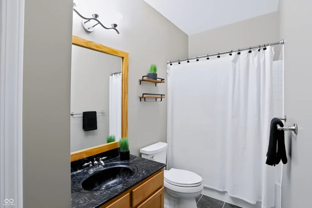 630 College Avenue #201 Indianapolis, IN 46204