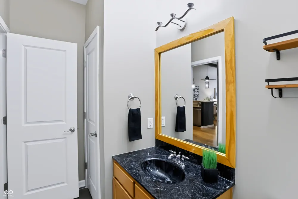 630 College Avenue #201 Indianapolis, IN 46204