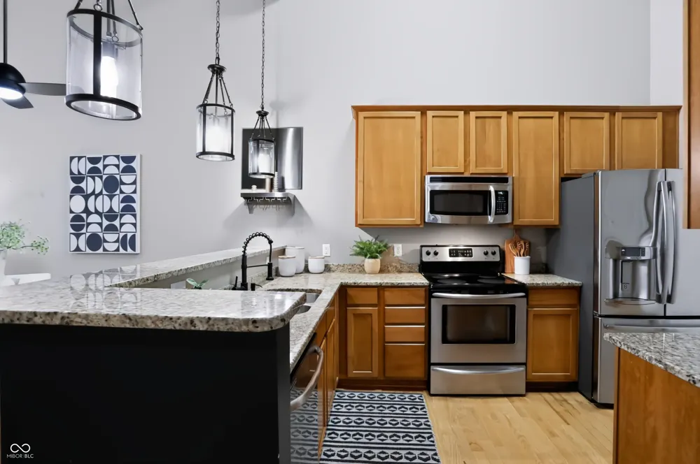 630 College Avenue #201 Indianapolis, IN 46204
