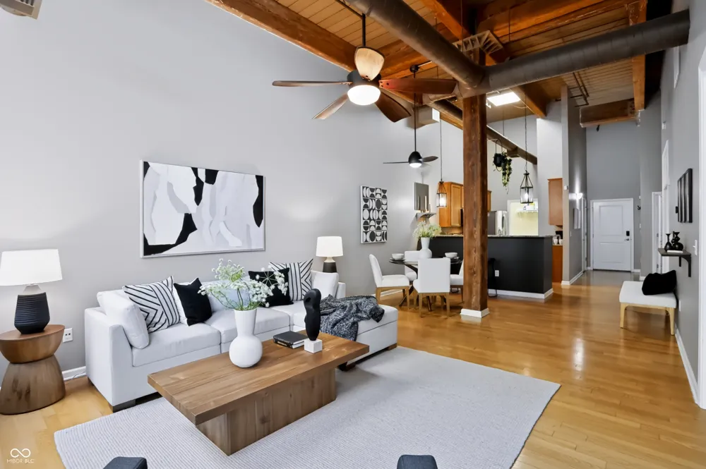 630 College Avenue #201 Indianapolis, IN 46204