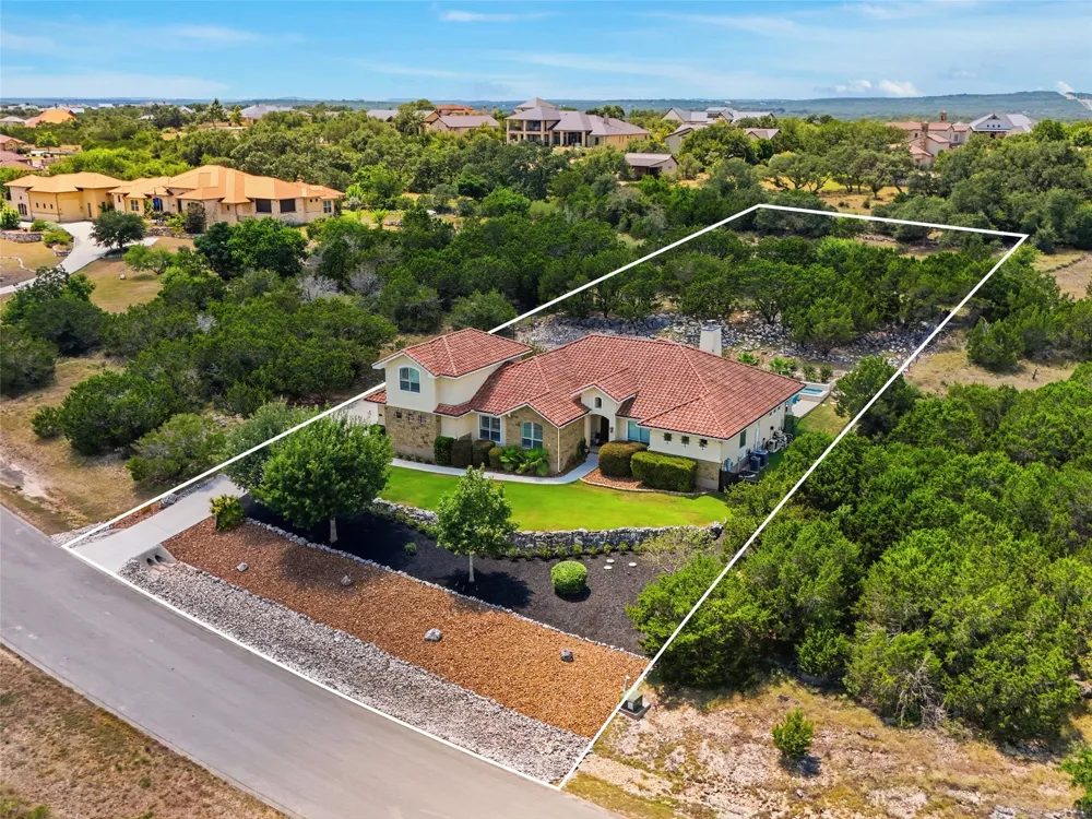 324 Valley Landing New Braunfels, TX 78132