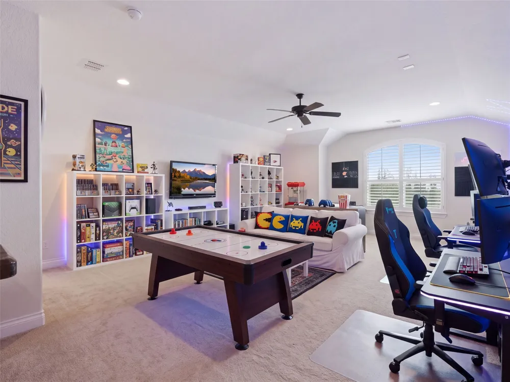 324 Valley Landing New Braunfels, TX 78132