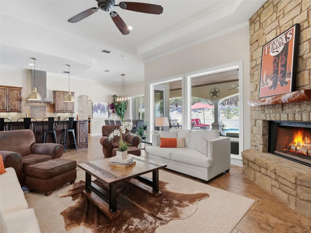 324 Valley Landing New Braunfels, TX 78132