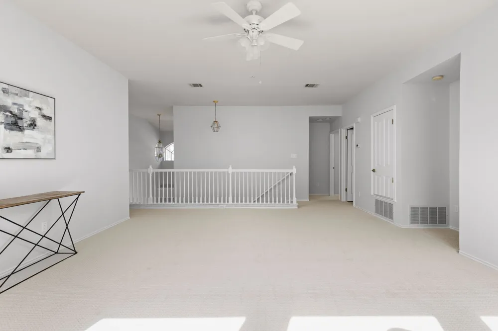8017 Luling Lane Austin, TX 78729