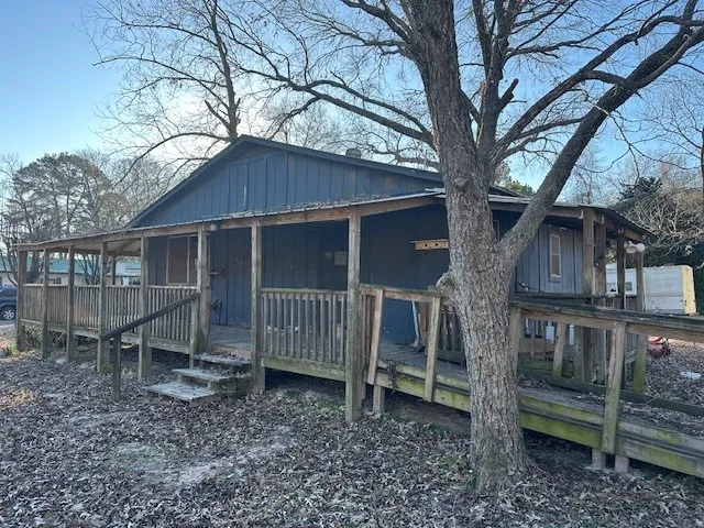 286 County Road 2175 Quitman, TX 75783