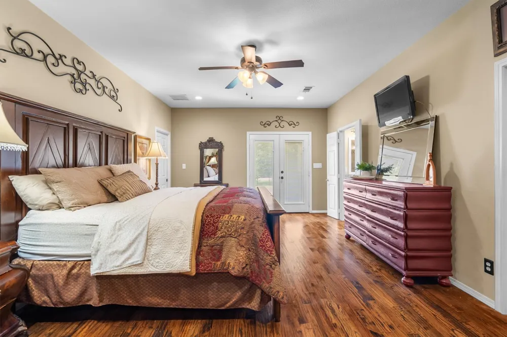 301 Meadow Knoll Drive Double Oak, TX 75077