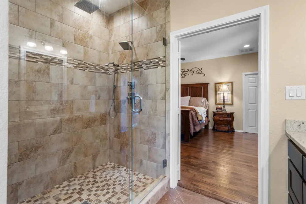301 Meadow Knoll Drive Double Oak, TX 75077