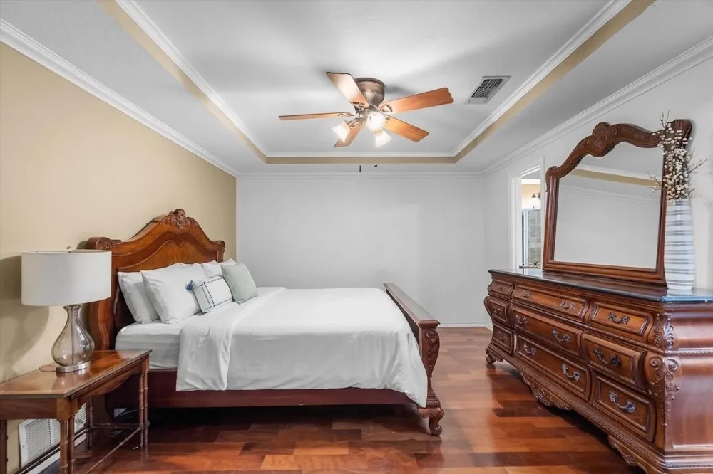 301 Meadow Knoll Drive Double Oak, TX 75077