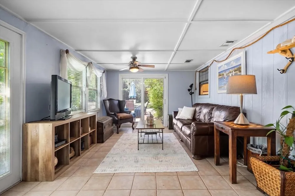 301 Meadow Knoll Drive Double Oak, TX 75077