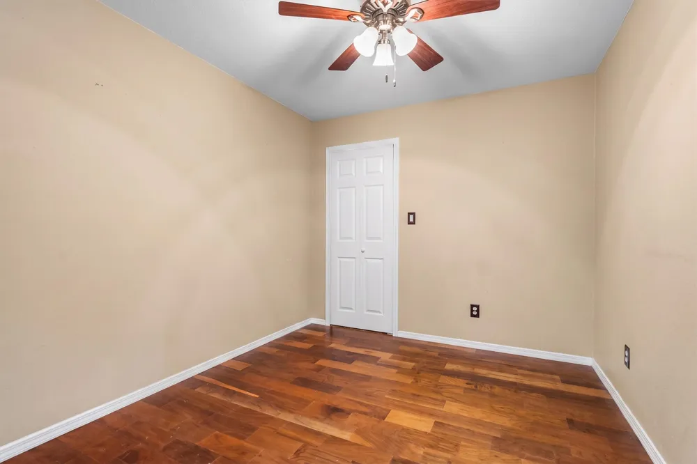 301 Meadow Knoll Drive Double Oak, TX 75077