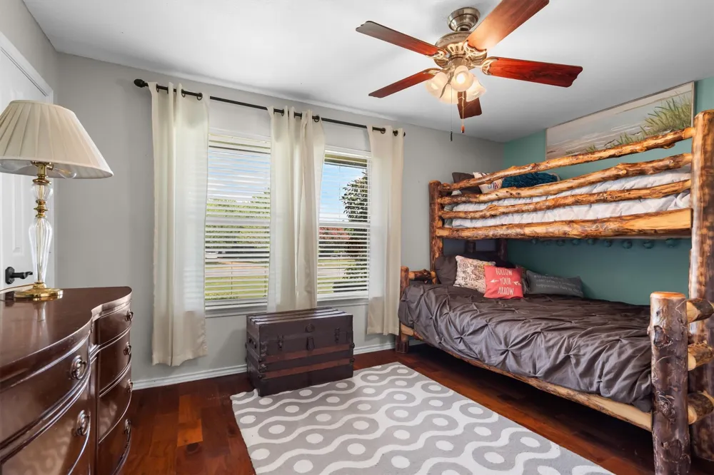 301 Meadow Knoll Drive Double Oak, TX 75077