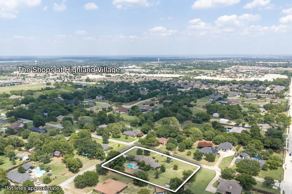 301 Meadow Knoll Drive Double Oak, TX 75077
