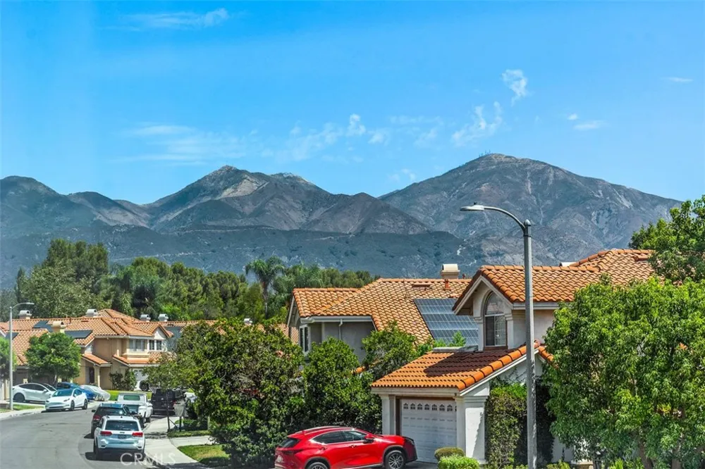 29 Raposa Rancho Santa Margarita, CA 92688