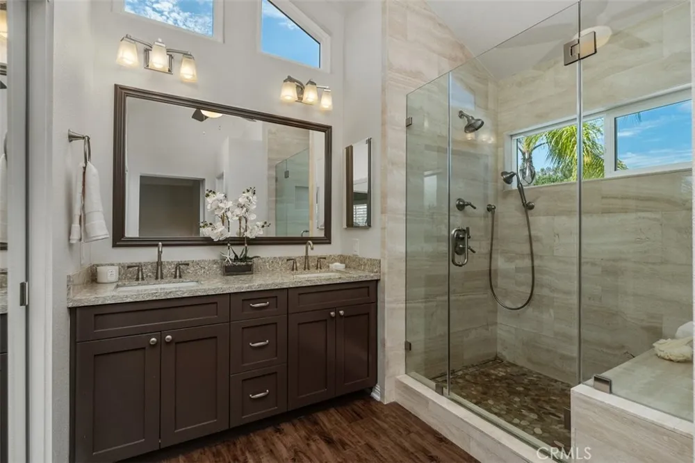 29 Raposa Rancho Santa Margarita, CA 92688