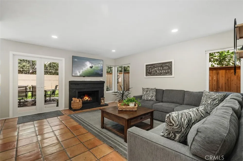 29 Raposa Rancho Santa Margarita, CA 92688