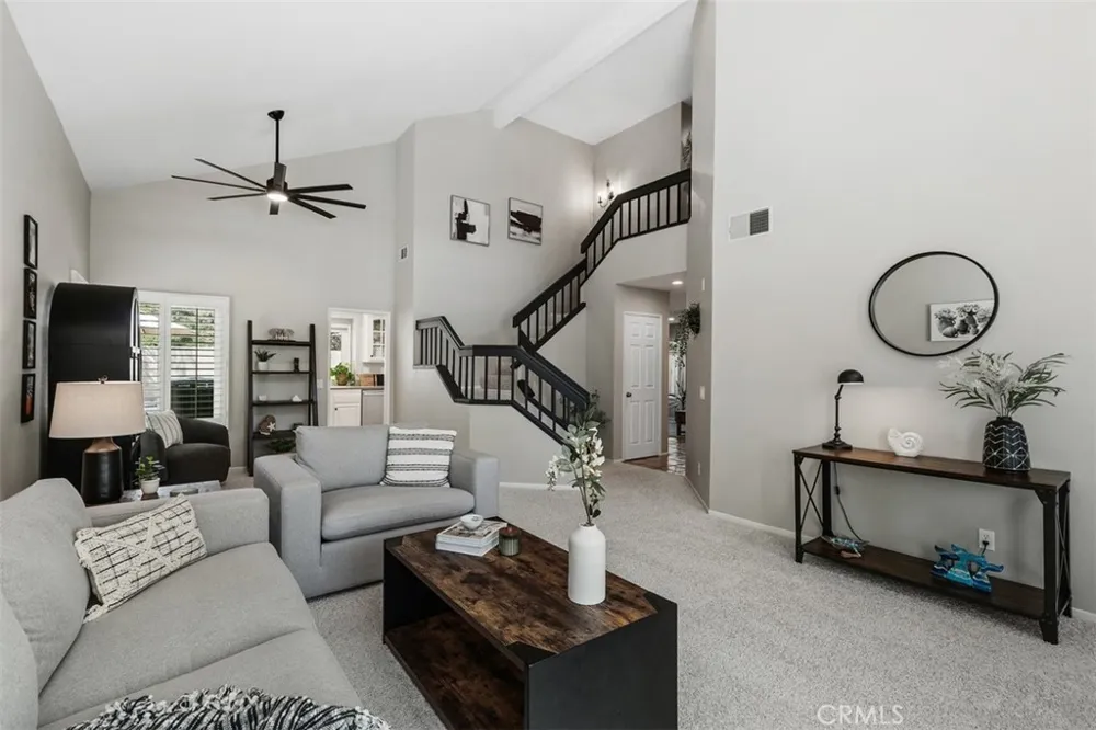 29 Raposa Rancho Santa Margarita, CA 92688