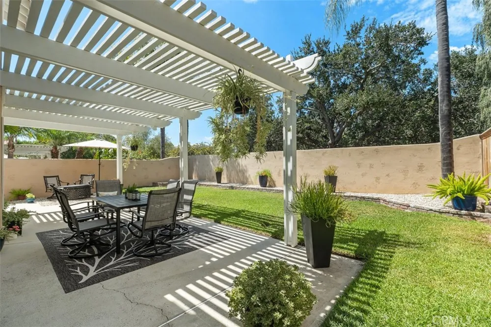 29 Raposa Rancho Santa Margarita, CA 92688