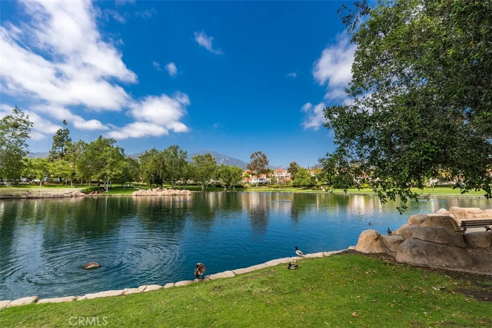 29 Raposa Rancho Santa Margarita, CA 92688