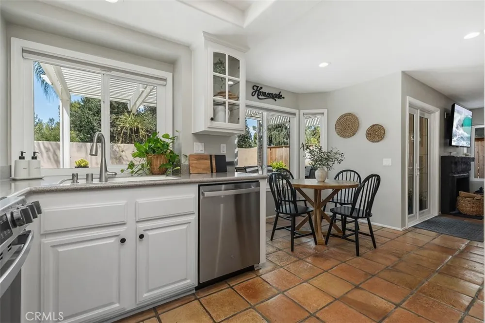 29 Raposa Rancho Santa Margarita, CA 92688