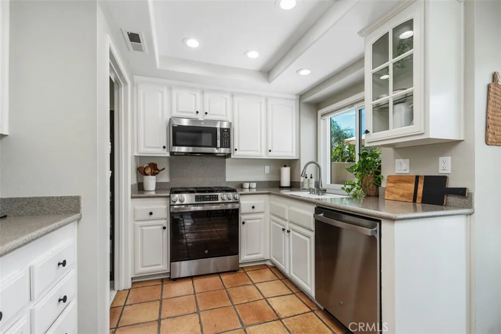 29 Raposa Rancho Santa Margarita, CA 92688