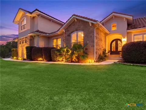 324 Valley Lodge