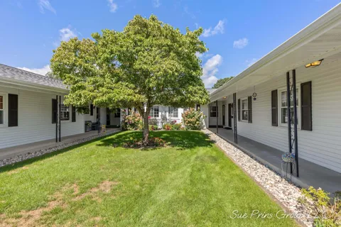 7438 Pine Grove Drive