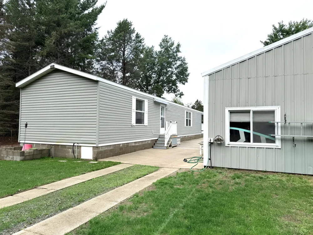 1878 White Birch Drive Mears, MI 49436