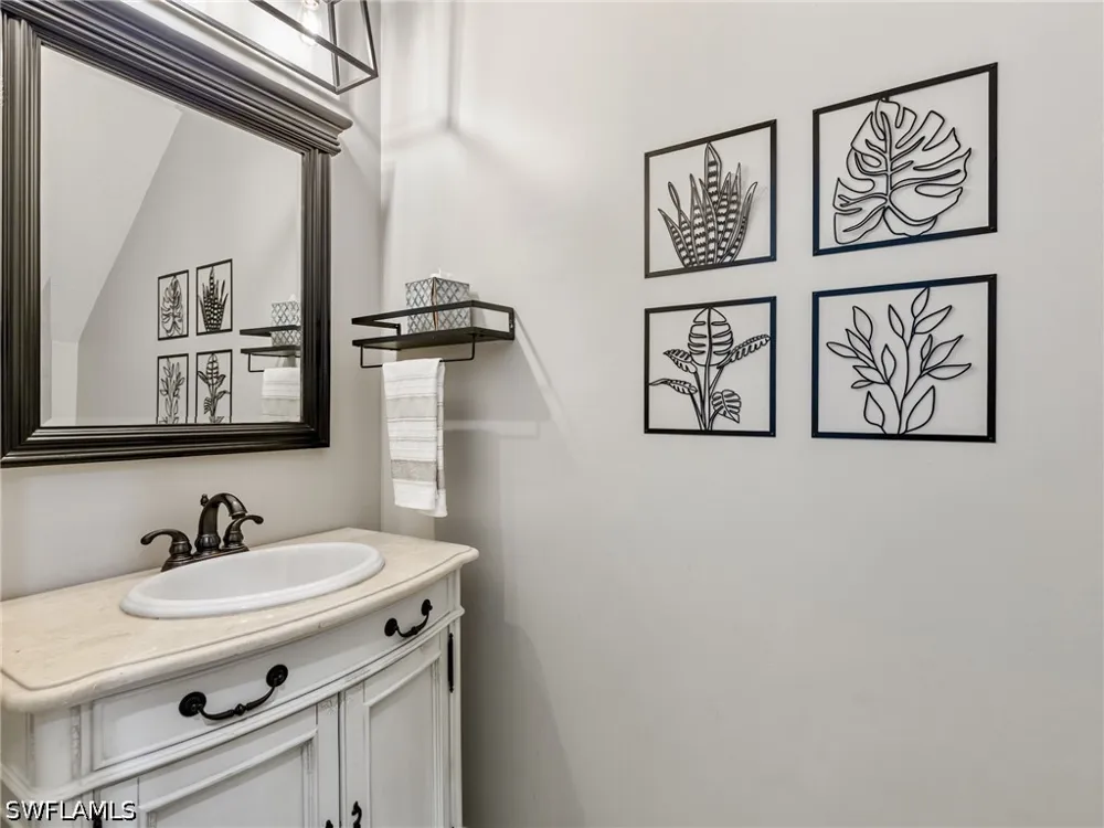 Collina Court Estero, FL 33928