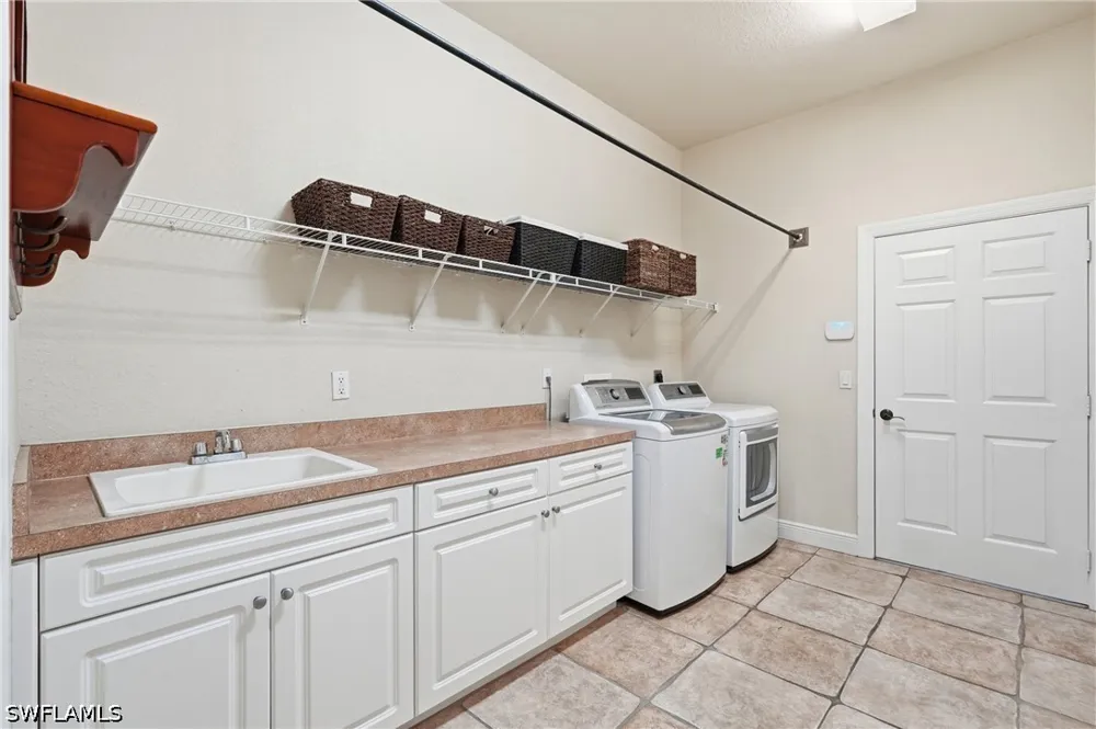 Riverwind Drive Alva, FL 33920