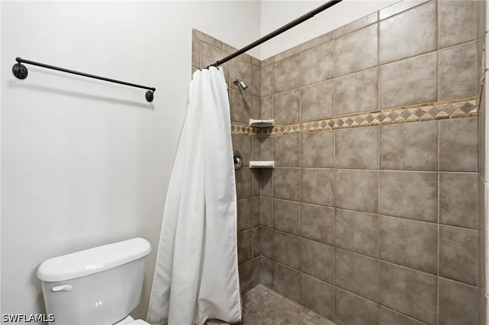 Riverwind Drive Alva, FL 33920