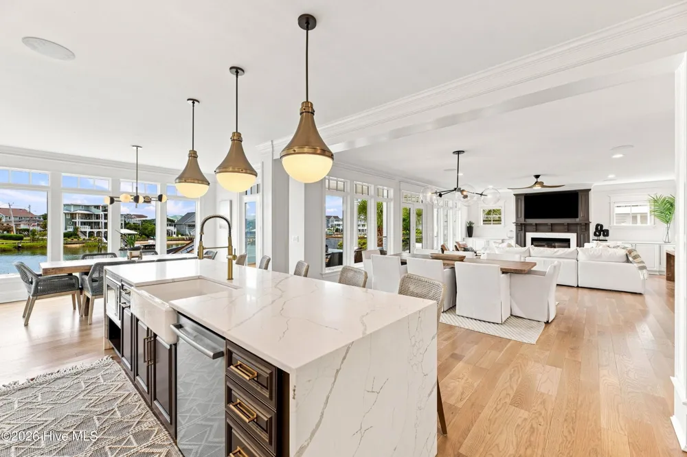 13 Bermuda Drive Wrightsville Beach, NC 28480