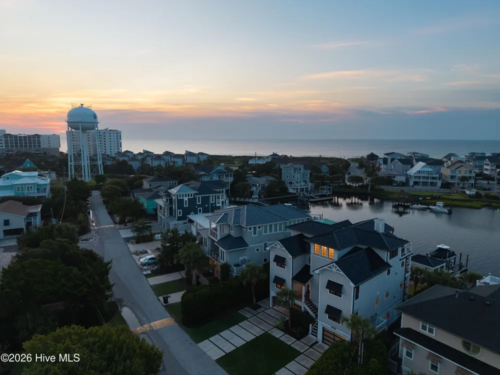 13 Bermuda Drive Wrightsville Beach, NC 28480