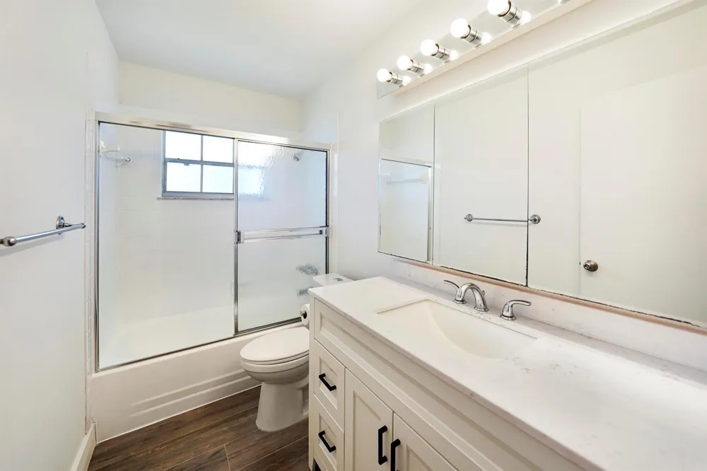 270 CAPE COD CIRCLE #B Lake Worth, FL 33467