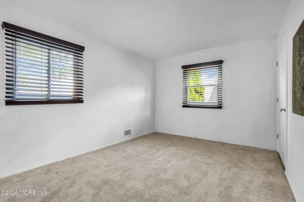 341 Middle Road Hazlet, NJ 07730